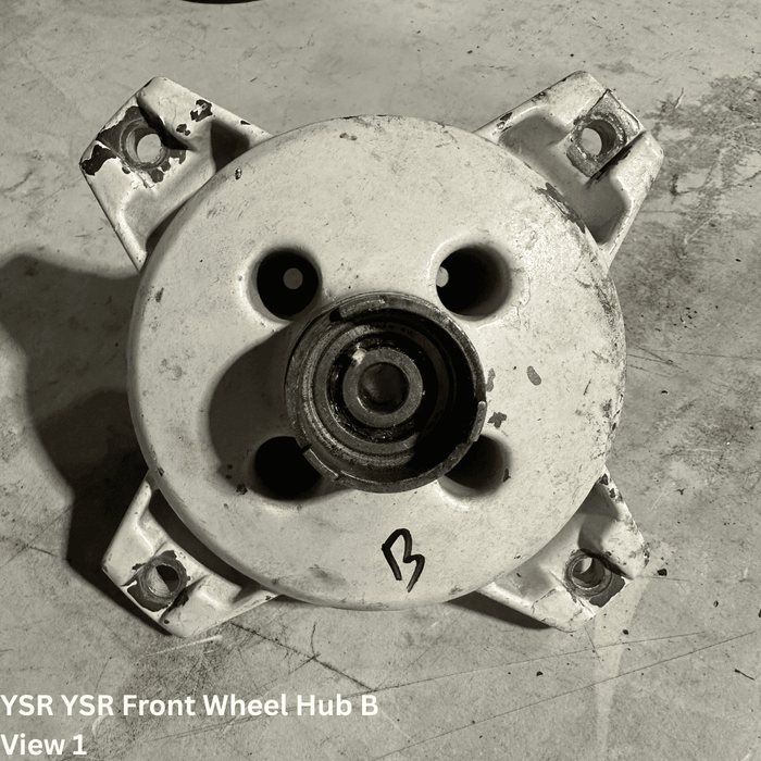 YSR Front Wheel Hub - USED